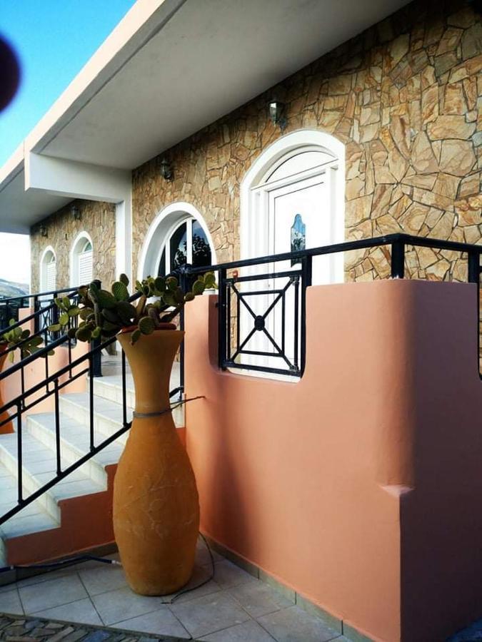 Villa Dina Hanya Dış mekan fotoğraf